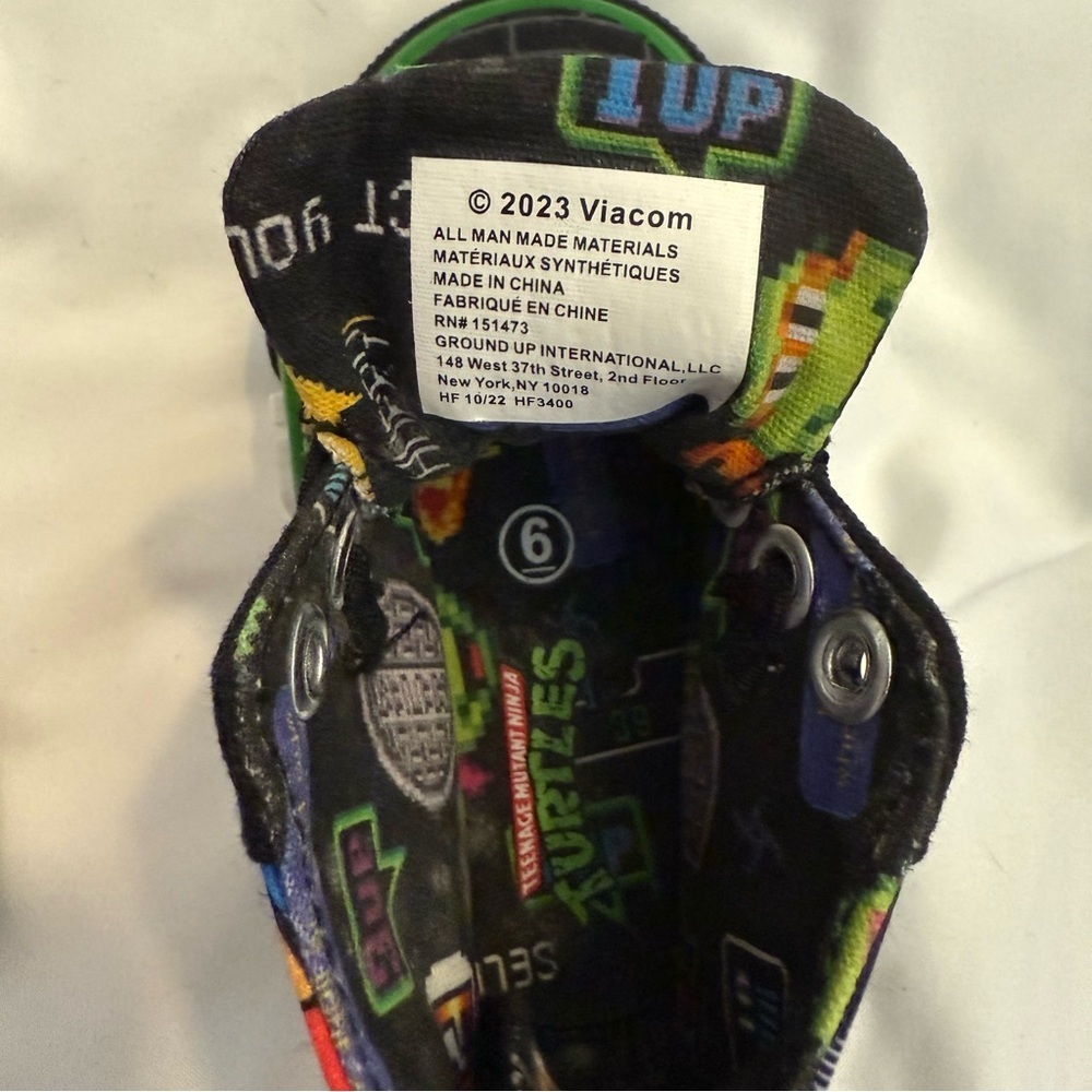 Like New Ground Up Teenage Mutant Ninja Turtles Pixel Art High Top Sneakers - Picture 7 of 8